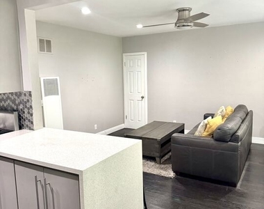 50 Elm Avenue - Photo Thumbnail 18