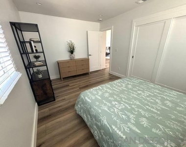 291 Ebony Avenue - Photo Thumbnail 23