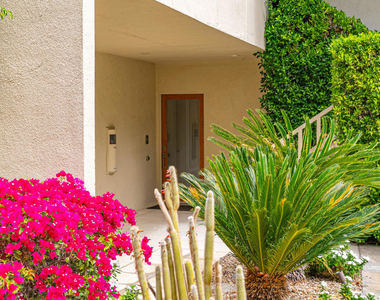 477 Desert Lakes Drive - Photo Thumbnail 1
