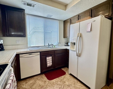430 Sierra Madre S - Photo Thumbnail 10