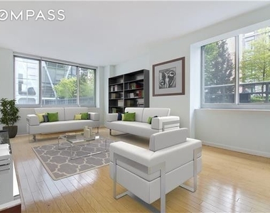 520 W 23rd Street - Photo Thumbnail 0