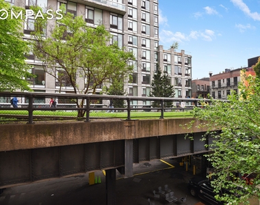 520 W 23rd Street - Photo Thumbnail 11
