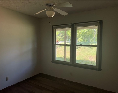 3293 N Bogan Road - Photo Thumbnail 12