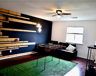 6426 Star Shadow Lane - Photo Thumbnail 30