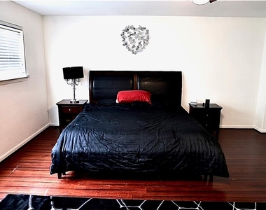 6426 Star Shadow Lane - Photo Thumbnail 23