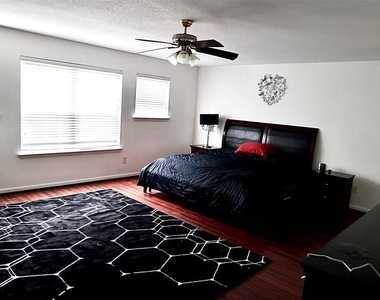 6426 Star Shadow Lane - Photo Thumbnail 25