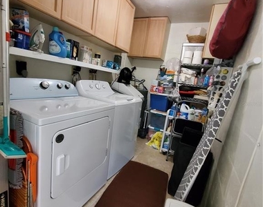 403 Finchley Court - Photo Thumbnail 25