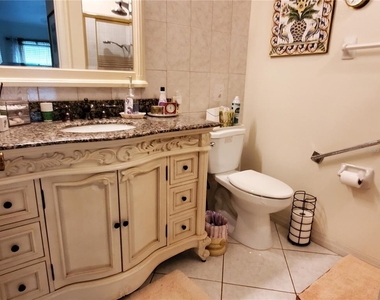403 Finchley Court - Photo Thumbnail 17
