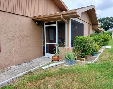 403 Finchley Court - Photo Thumbnail 2