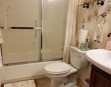403 Finchley Court - Photo Thumbnail 23