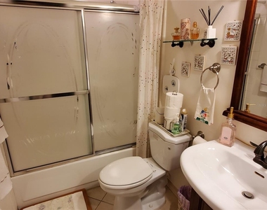 403 Finchley Court - Photo Thumbnail 22