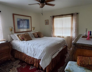 403 Finchley Court - Photo Thumbnail 14