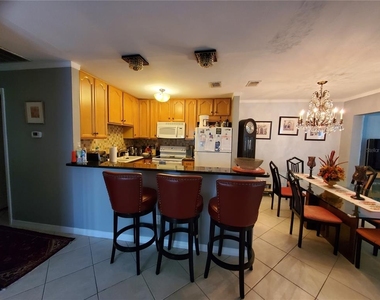 403 Finchley Court - Photo Thumbnail 8