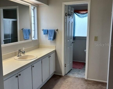 617 Webb Way - Photo Thumbnail 12