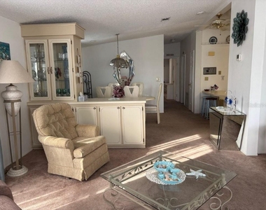 617 Webb Way - Photo Thumbnail 8