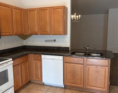 6 Wood Amber Lane - Photo Thumbnail 18