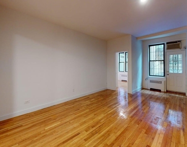 340 East 53rd Street - Photo Thumbnail 8