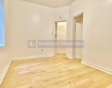 201 West 105th Street - Photo Thumbnail 3