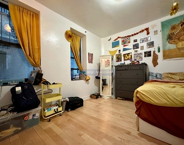 201 West 105th Street - Photo Thumbnail 16