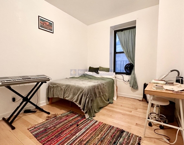 201 West 105th Street - Photo Thumbnail 9