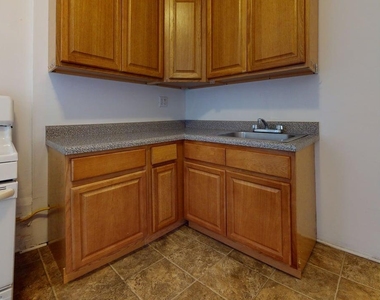 204 West 108th Street - Photo Thumbnail 11