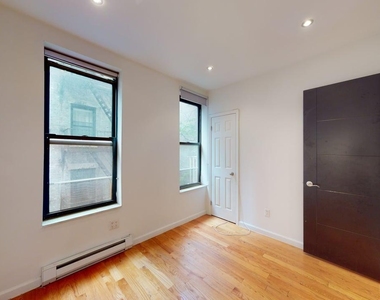 204 West 108th Street - Photo Thumbnail 2