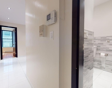 204 West 108th Street - Photo Thumbnail 10