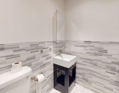 204 West 108th Street - Photo Thumbnail 8
