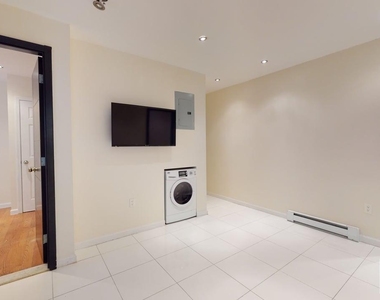 204 West 108th Street - Photo Thumbnail 2
