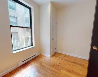 204 West 108th Street - Photo Thumbnail 4