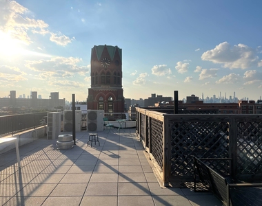 618 Bushwick Avenue - Photo Thumbnail 13
