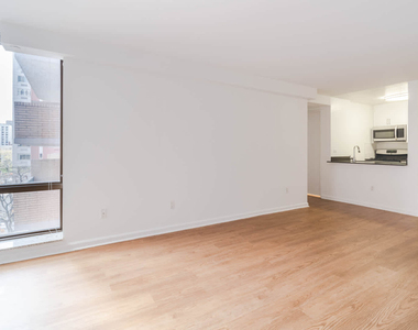 300 E. 39th St. - Photo Thumbnail 7