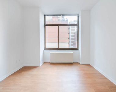 300 E. 39th St. - Photo Thumbnail 23