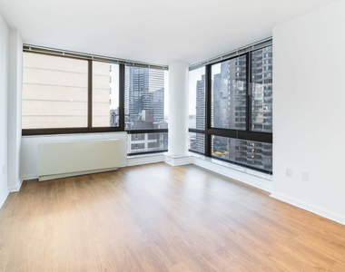 300 E. 39th St. - Photo Thumbnail 22