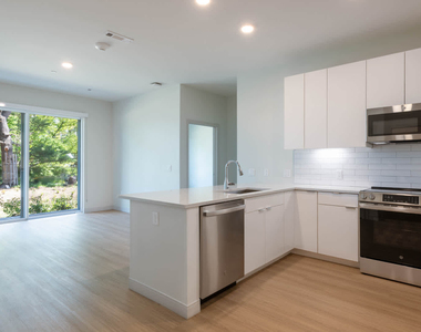 200 Quannapowitt Parkway - Photo Thumbnail 11
