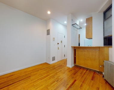214 East 10th Street - Photo Thumbnail 1