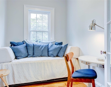 475 Youngs Avenue - Photo Thumbnail 6