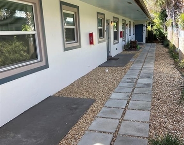909 Ne 23rd Dr - Photo Thumbnail 3