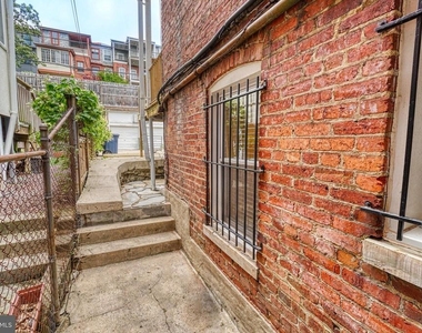 1821 Kilbourne Place Nw - Photo Thumbnail 39