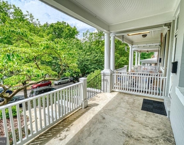 1821 Kilbourne Place Nw - Photo Thumbnail 3