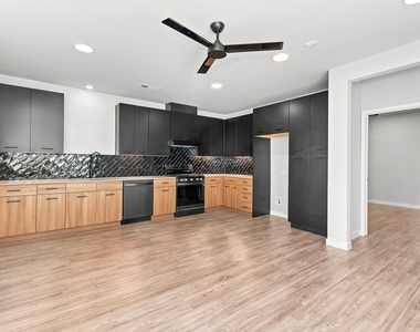 4510 Terry-o Ln - Photo Thumbnail 10