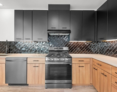 4510 Terry-o Ln - Photo Thumbnail 12