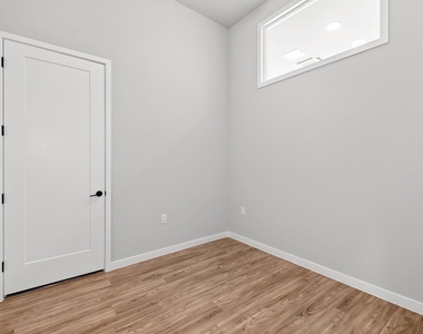4510 Terry-o Ln - Photo Thumbnail 5