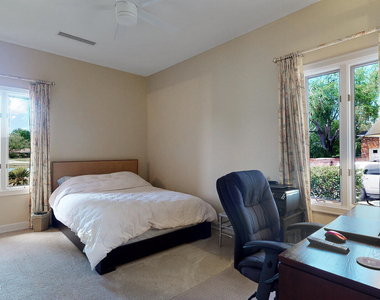 7987 Hollyridge Road - Photo Thumbnail 12