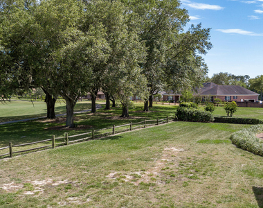 7987 Hollyridge Road - Photo Thumbnail 20