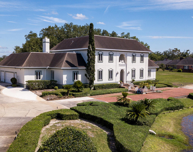 7987 Hollyridge Road - Photo Thumbnail 22
