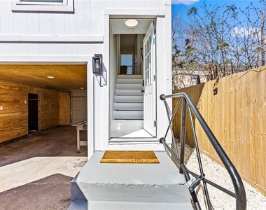 3624 Avenue S 1/2 Rear - Photo Thumbnail 2