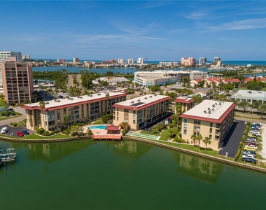 105 Island Way - Photo Thumbnail 26