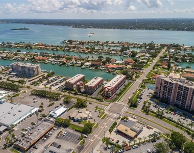 105 Island Way - Photo Thumbnail 21