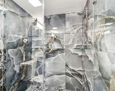 2942 W Bay Drive - Photo Thumbnail 22